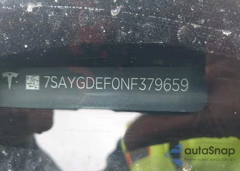 2022 Tesla Model Y Performance Dual Motor All-Wheel Drive z USA, uszkodzony, nr VIN 7SAYGDEF0NF379659